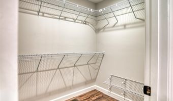 105 Skylar Dr, Auburn, KY 42206