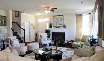 42581 SUNSET RIDGE Sq, Ashburn, VA 20148