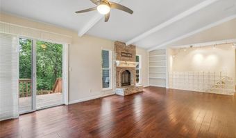 501 Echo Hill Ct, Ballwin, MO 63021