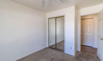 208 SWIRE HEIGHTS Dr, Aztec, NM 87410