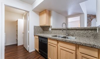950 Seven Hills Dr 524, Henderson, NV 89052