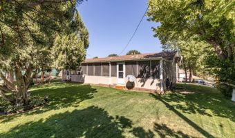1952 View Dr, Elko, NV 89801