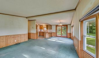 2882 School Rd, Alger, MI 48610