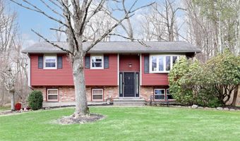 14 Montclair Ave, Airmont, NY 10952