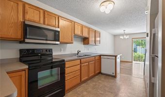 6213 Maclynn Ave NE, Albertville, MN 55301