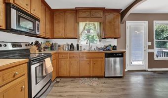 10 Barrel Way, Ball Ground, GA 30107