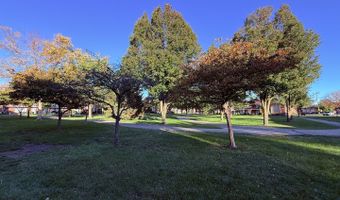 1119 E ALGONQUIN Rd 2, Arlington Heights, IL 60005