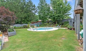 648 York View Dr, Auburn, GA 30011