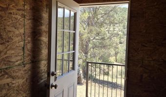 207 A Arizona Rd, Ash Fork, AZ 86320
