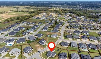 4301 S 87th Pl, Bentonville, AR 72713