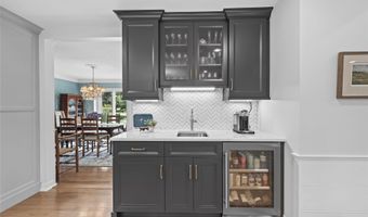20 Martingale Rd, Amherst, NH 03031