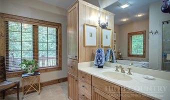 161 Cobblestone Bridge Ln, Banner Elk, NC 28604