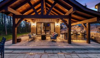6830 N PURDY Pkwy, Appleton, WI 54913
