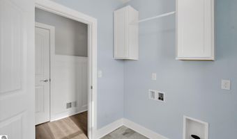 3500 Kali Ln, Alma, MI 48801