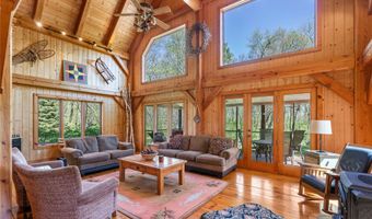 23675 Sportsmans Club Ln, Adel, IA 50003