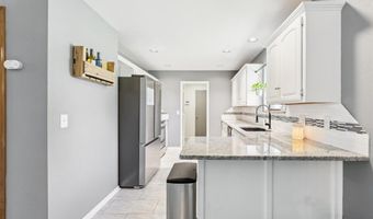 7921 NW 40th St, Bethany, OK 73008