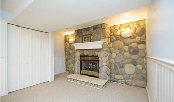 185 N Bissell Rd, Aurora, OH 44202