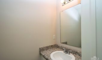 1389 N Gregg Dr, Albany, IN 47320