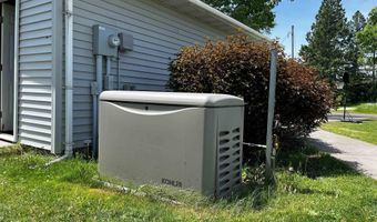 392 7th St, Allouez, MI 49805