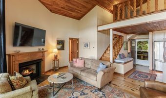 471 Rivard Rd, Glenville, NC 28736