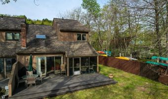 15 Manor Estates Dr 1, Bristol, NH 03222