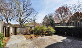 4847 SANGAMORE Rd 24, Bethesda, MD 20816