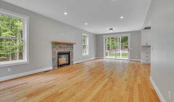 396 Goose Ln, Coventry, CT 06238
