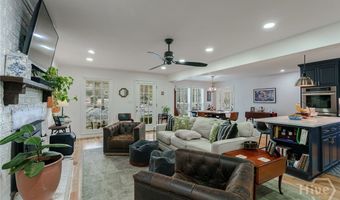 196 Avalon Dr, Athens, GA 30606