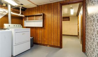 38 Greenwood Rd, North Kingstown, RI 02852