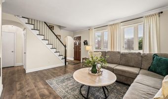 321 E RIVELY Ave, Aldan, PA 19018