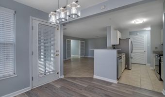 7518 SNOWPEA Ct #B, Alexandria, VA 22306