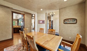 21420 Belknap Dr, Bend, OR 97701