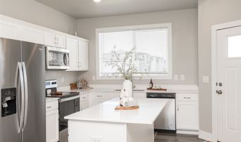 3901 NE 6th St, Ankeny, IA 50021
