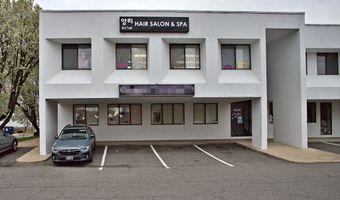 4538- B JOHN MARR Dr 13, Annandale, VA 22003