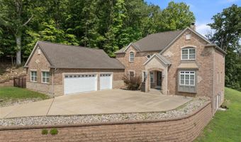 601 Forest Circle Trail Rd, Ballwin, MO 63021