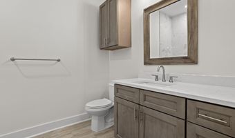 124 Court Unit # 203 St, Bay St. Louis, MS 39520