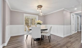 31 Manor Rd, Bolton, MA 01740