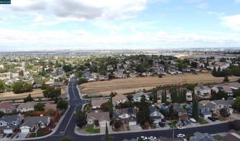 924 Flintrock Dr, Antioch, CA 94509