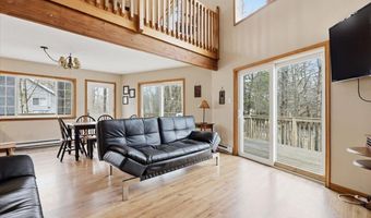 48 Hunt Trl, Albrightsville, PA 18210
