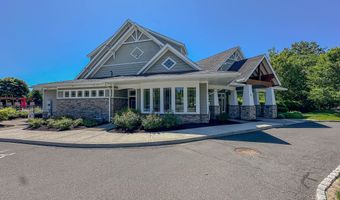 6 Lawrence Ave 6, Danbury, CT 06810