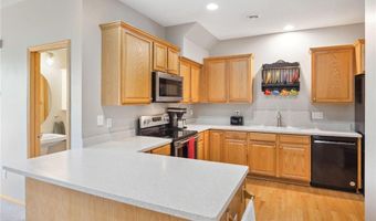 6595 Linwood Dr NE, Albertville, MN 55301