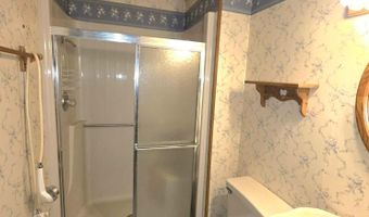 8526 SE 70th Ter, Baxter Springs, KS 66713