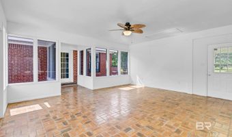 42150 Carlee Ln, Bay Minette, AL 36507