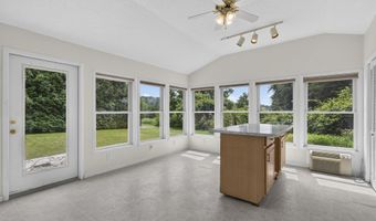 16019 Briarwood Ln, Abingdon, VA 24210