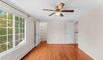 9 Eagle Run C, Warwick, RI 02818