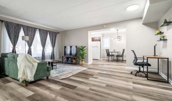 816 W Saint James St 1E, Arlington Heights, IL 60005