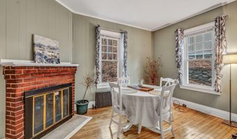 152 Lake St, Auburn, ME 04210