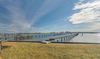 6123 Pointe Tremble, Algonac, MI 48001
