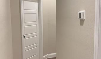 212 Navajo Trl, Alvarado, TX 76009