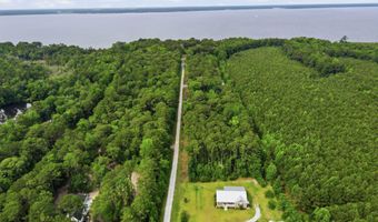 126 Charlie Rd, Arapahoe, NC 28510